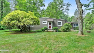 33 Creamery Rd, Great Barrington, MA 01230