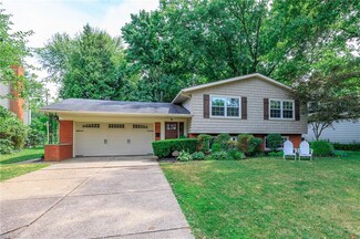 29001 Millard Dr, Bay Village, OH 44140