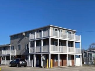 68 Kings Hwy Unit 30, Hampton, NH 03842
