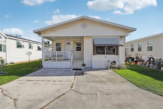 101 Citrus Ridge Dr, Davenport, FL 33837