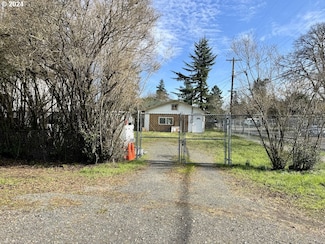 5826 SE 103rd Ave, Portland, OR 97266