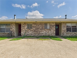 1221 April Bloom Unit AB, College Station, TX 77840