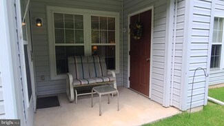 9515 Devonwood Ct, Rosedale, MD 21237