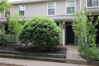500 Fairway Cir Unit F, Springdale, AR 72764