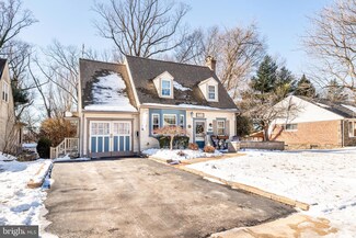 1424 Windsor Park Ln, Havertown, PA 19083