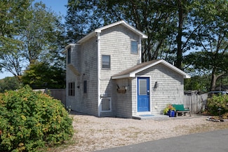 12 Eel Bridge Ln, Kennebunkport, ME 04046