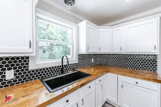 7110 Winburn Dr, Greenwood, LA 71033