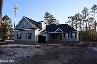 21 Pine Shore Dr, Boiling Spring Lakes, NC 28461
