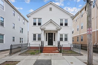 78 Sutton St, Providence, RI 02903