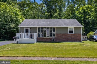 411 S Cummings Ave, Glassboro, NJ 08028