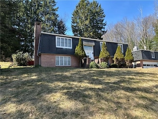 219 Meadow Dr, Johnstown, PA 15905
