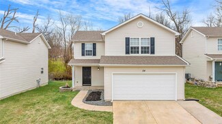 54 Saddleback Ridge Dr, Winfield, MO 63389