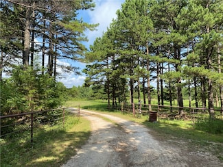 3309 Nc 421, Marble Falls, AR 72648