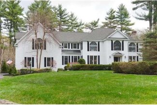 54 Swanson Ln, Carlisle, MA 01741