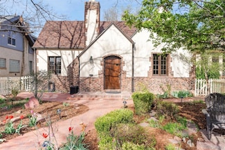 2235 S Fillmore St, Denver, CO 80210