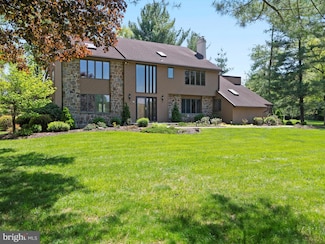 1136 Dorset Dr, West Chester, PA 19382