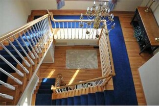 12 Stoneybrook Cir, Andover, MA 01810