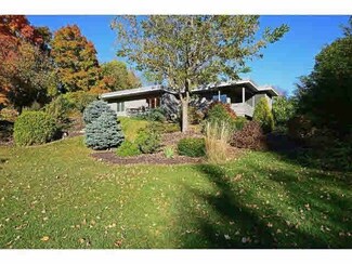 3735 Westview Dr, Wayzata, MN 55391