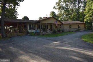 323 S Mountain Top Rd, Mc Connellsburg, PA 17233