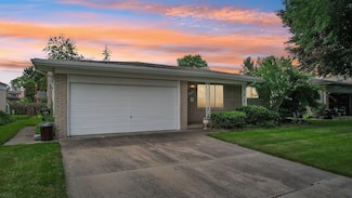 2848 Reese Dr, Sterling Heights, MI 48310