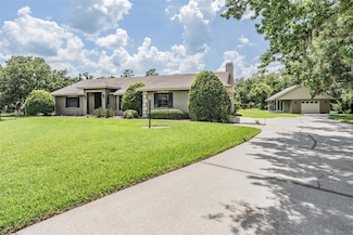 2925 Deerbrook Dr, Lakeland, FL 33811