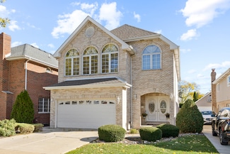 5705 S Natoma Ave, Chicago, IL 60638