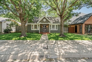 3141 Wabash Ave, Fort Worth, TX 76109