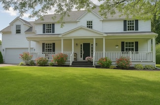 5 Red Tail Ct, Pawling, NY 12564