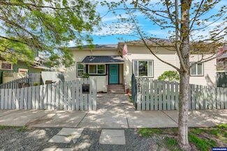 621 4th Ave SE, Albany, OR 97321