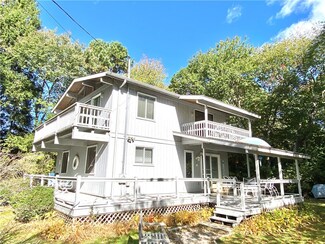 30 E Overlook Terrace, Charlestown, RI 02813