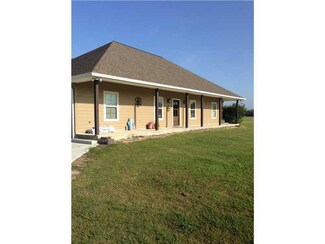5858 Carlyss Dr, Sulphur, LA 70665