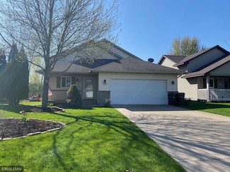 1122 Bluebill Blvd, Buffalo, MN 55313