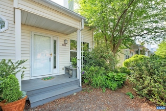 326 Riverside Ave, Charlottesville, VA 22902