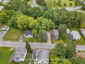 29 Foch St, Lewiston, ME 04240