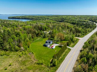 2015 U S 1, Perry, ME 04667