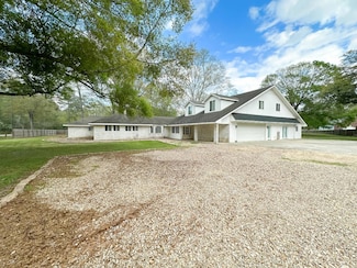 24522 Joe May Rd, Denham Springs, LA 70726