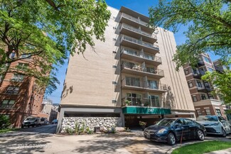 1567 Ridge Ave Unit 405, Evanston, IL 60201