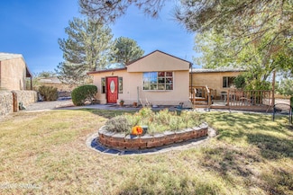 325 Valley View Ave, Las Cruces, NM 88005