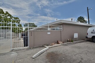 308 Charleston St NE, Albuquerque, NM 87108