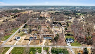 1140 Knollwood Dr, Claremont, NC 28610