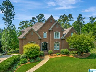 1723 Lake Hardwood Dr, Birmingham, AL 35242
