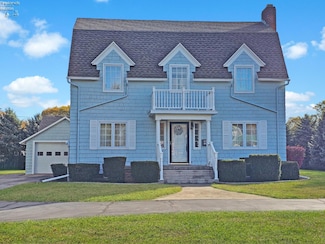 810 N Main St, Clyde, OH 43410