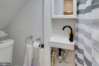 1908 9th St NW Unit A, Washington, DC 20001