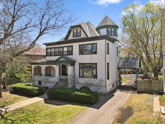710 Summit Ave Unit 4, Saint Paul, MN 55105