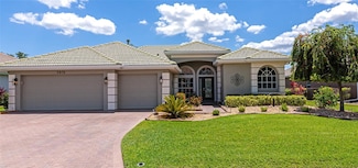 2875 Grazeland Dr, Sarasota, FL 34240