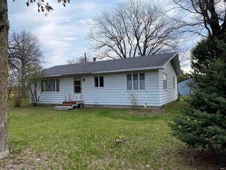 4728 N 1650 W, Medaryville, IN 47957