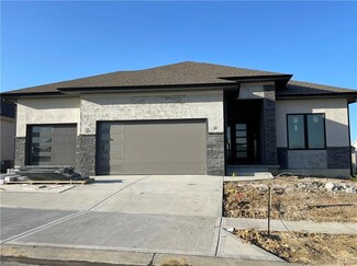 12732 W 174th St, Overland Park, KS 66221
