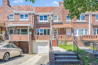 140-21 69th Ave, Flushing, NY 11367