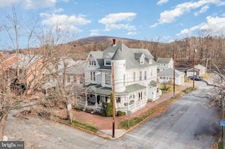 67 S 2nd St, Newport, PA 17074