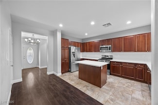 3713 Metter St, Las Vegas, NV 89129